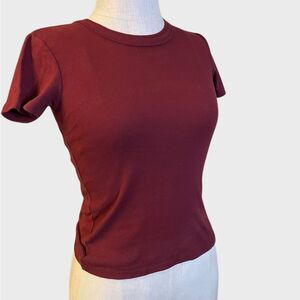 Brandy Melville Chloe Cropped Tee Mauve Red Women’s Small Soft Cotton T-Shirt